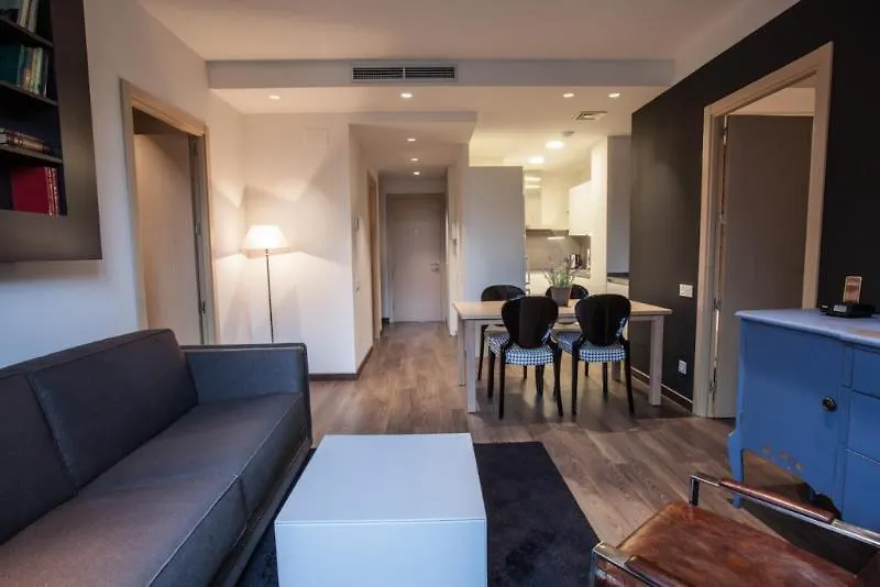 Cosmo Apartments Concell De Cent Barcelona