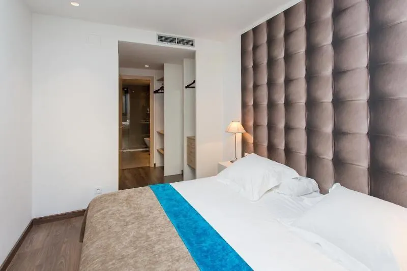 Cosmo Apartments Concell De Cent Barcelona 0*,  Spain
